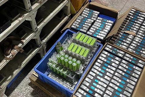 滕州善南旧电池回收价格-圣普威钴酸锂电池回收-叉车蓄电池回收价格